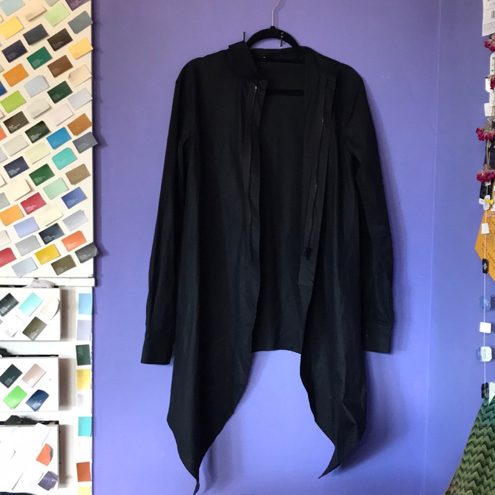 Very cool black shirt!